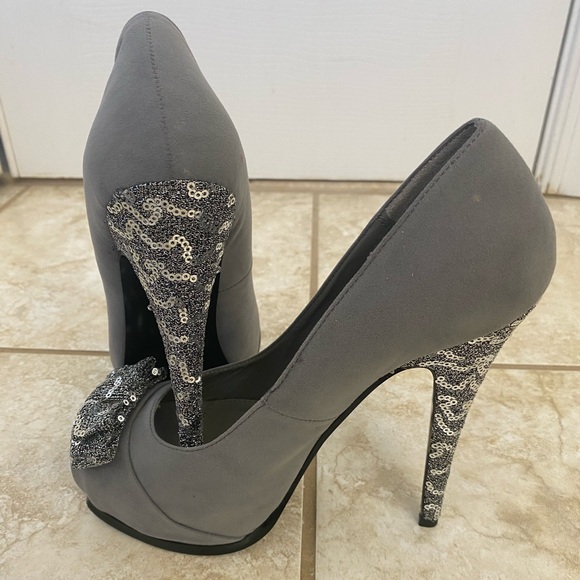 Jessica Paster Kyriel Sparkle Pumps Heels - Picture 3 of 6